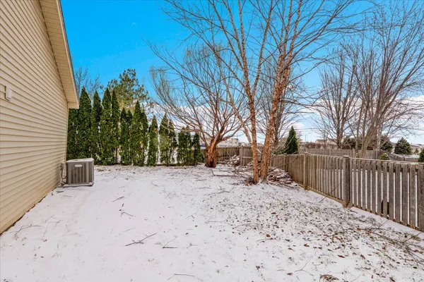 $244,900 | 1502 Red Top Lane, Minooka, IL 60447