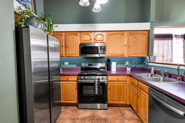 $244,900 | 1502 Red Top Lane, Minooka, IL 60447