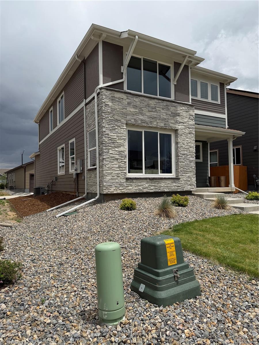 2764 Simpre Way Brighton, CO 80601 - Photo 2 of 21