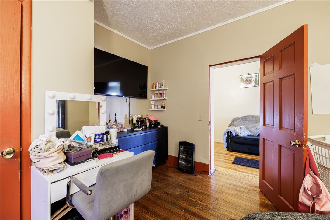 555 Garson Avenue Rochester, NY 14609 - Photo 12 of 23