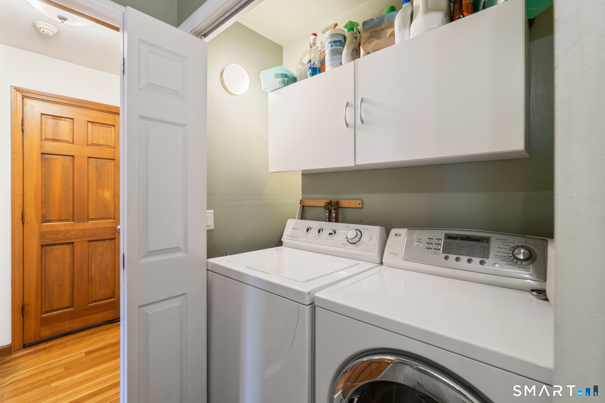 26 Corbin Road Hamden, CT 06517 - Photo 15 of 38