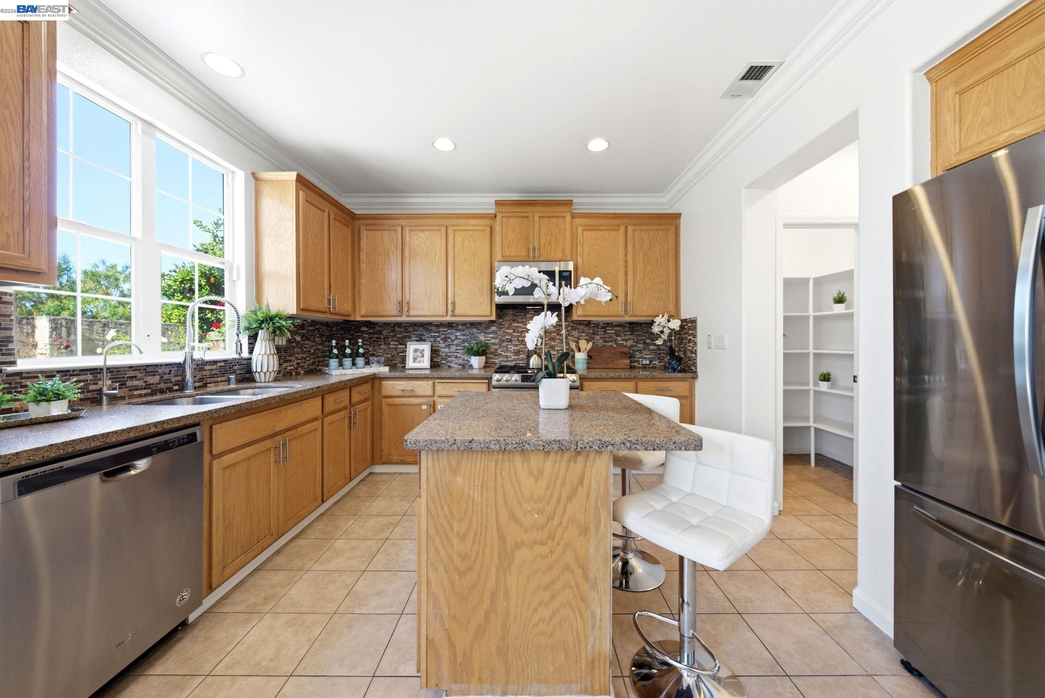 9804 Belladonna Drive San Ramon, CA 94582 - Photo 14 of 49