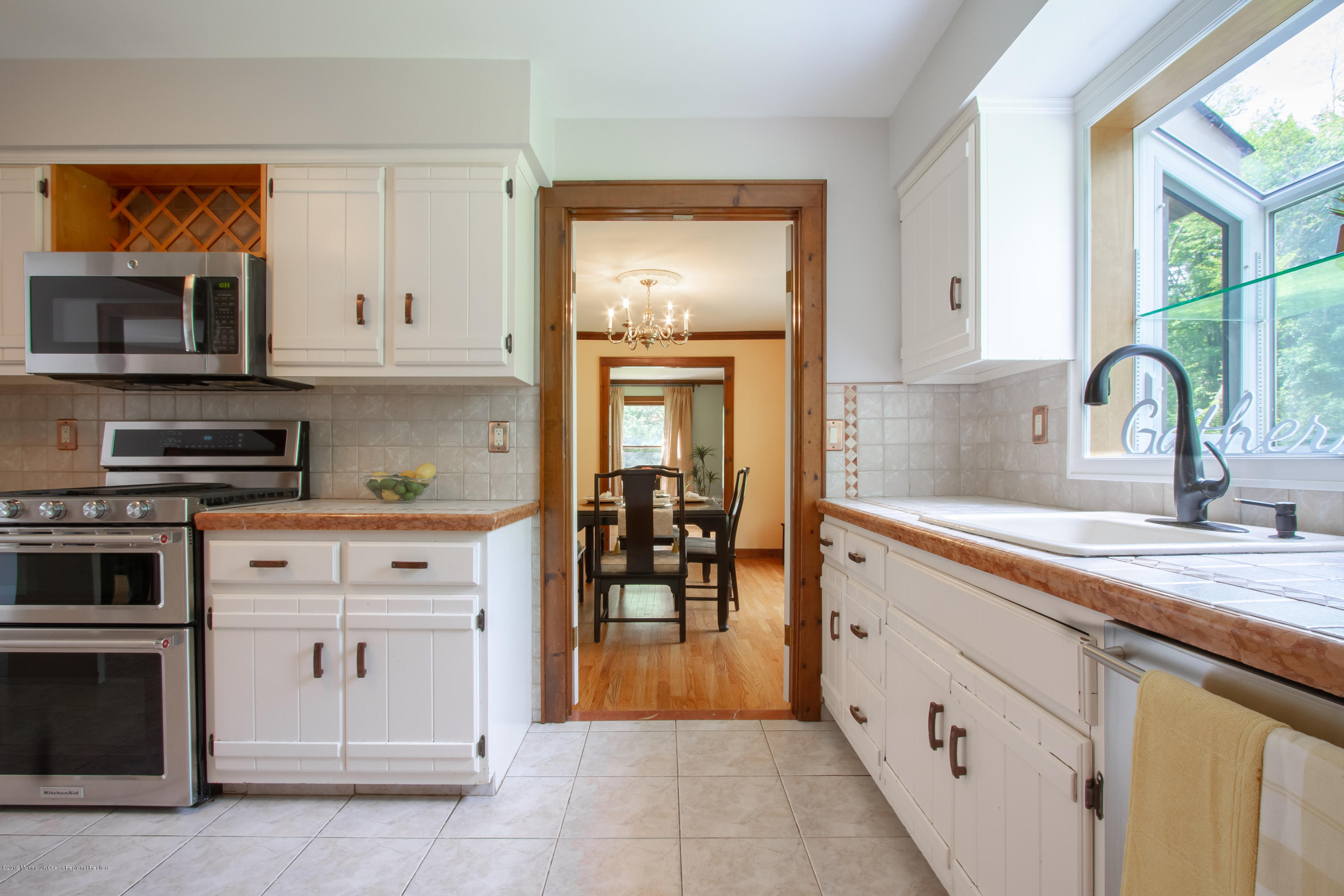 3 Rimwood Lane Colts Neck, NJ 07722 - Photo 11 of 34 Kitchen