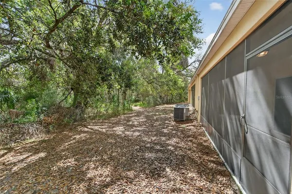 $245,050 | 9824 Hound Chase Drive, Gibsonton, FL 33534
