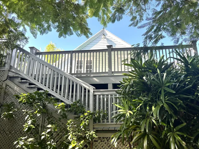 $3,995,000 | 919-921 Thomas Street, Key West, FL 33040