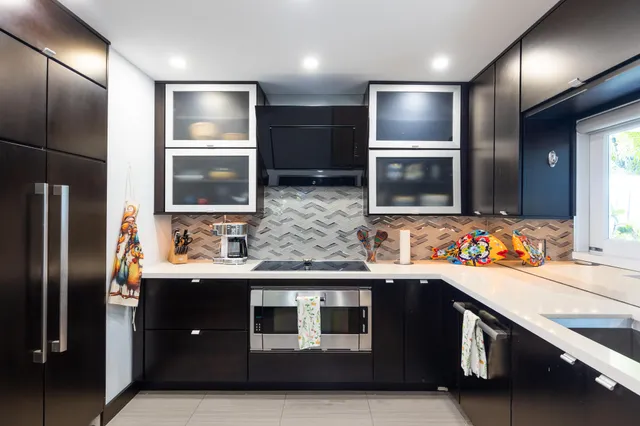 $3,995,000 | 919-921 Thomas Street, Key West, FL 33040