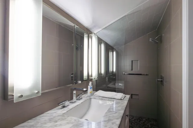 $3,995,000 | 919-921 Thomas Street, Key West, FL 33040