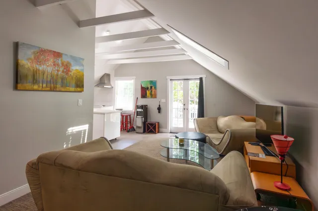 $3,995,000 | 919-921 Thomas Street, Key West, FL 33040