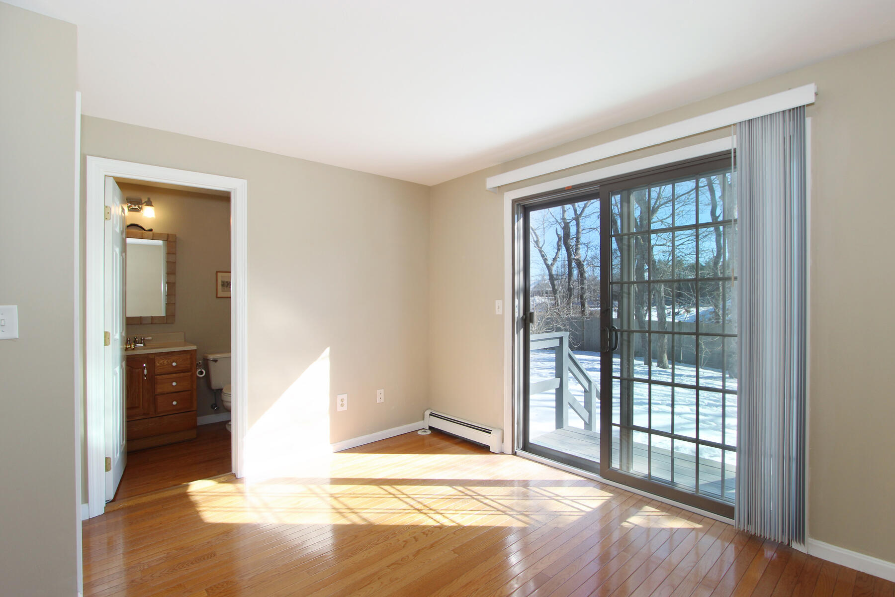 33 West Road, Unit 2D Orleans, MA 02653 - Photo 12 of 27 1st Fl Bedroom