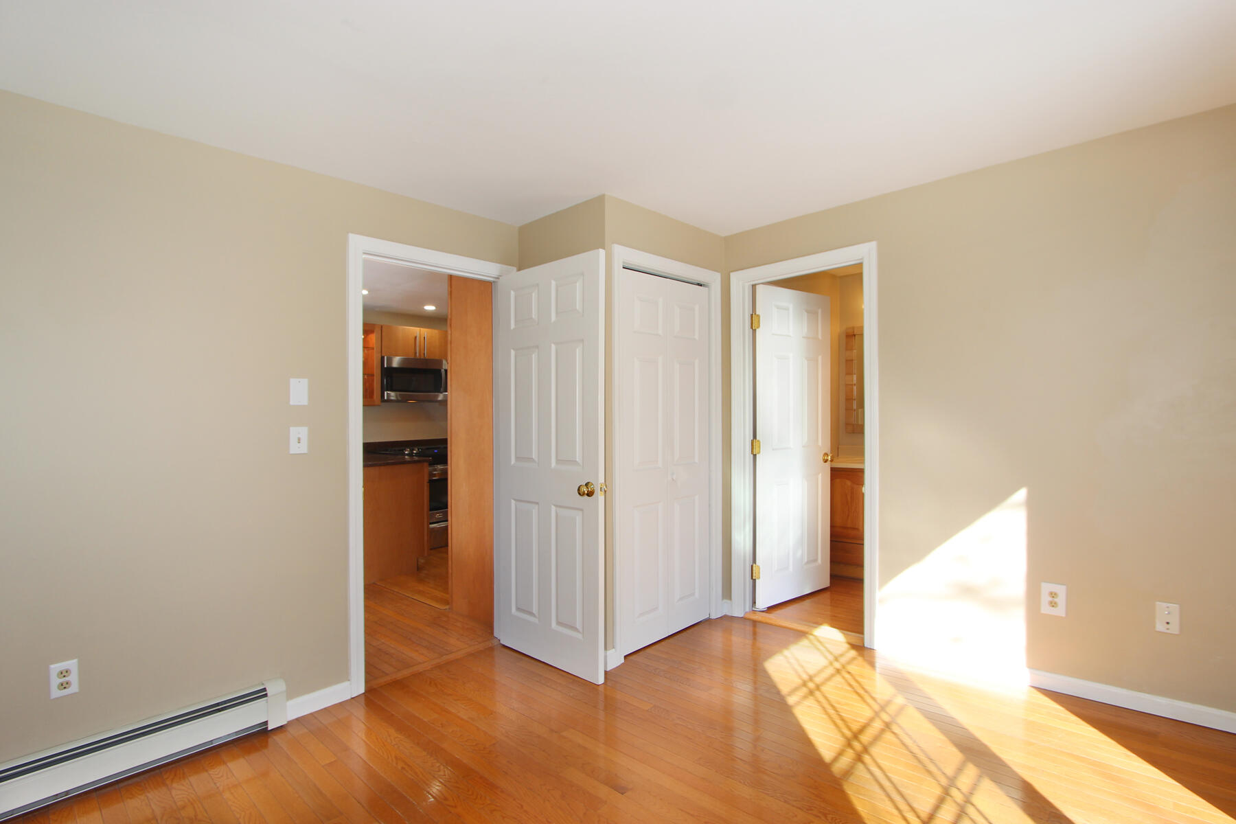33 West Road, Unit 2D Orleans, MA 02653 - Photo 13 of 27 1st Fl Bedroom