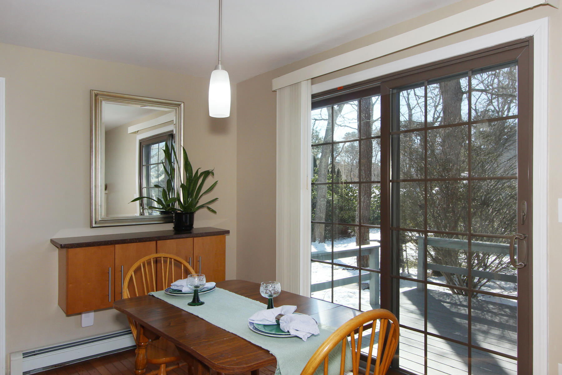 33 West Road, Unit 2D Orleans, MA 02653 - Photo 7 of 27 Dining