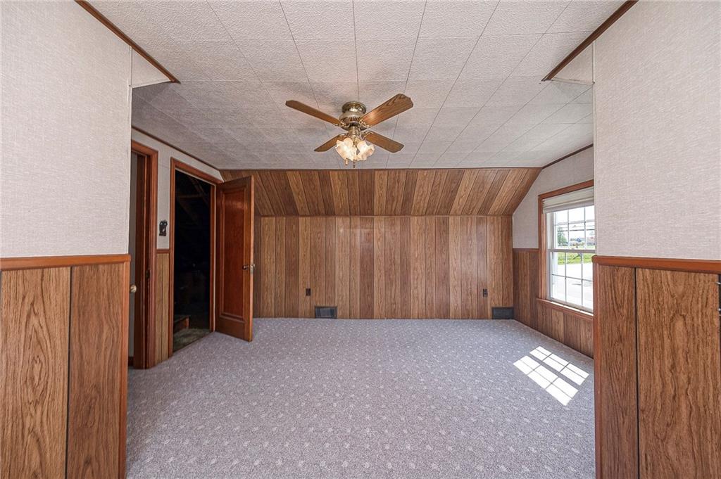 2112 Clayton Road Beaver Falls, PA 15010 - Photo 19 of 28