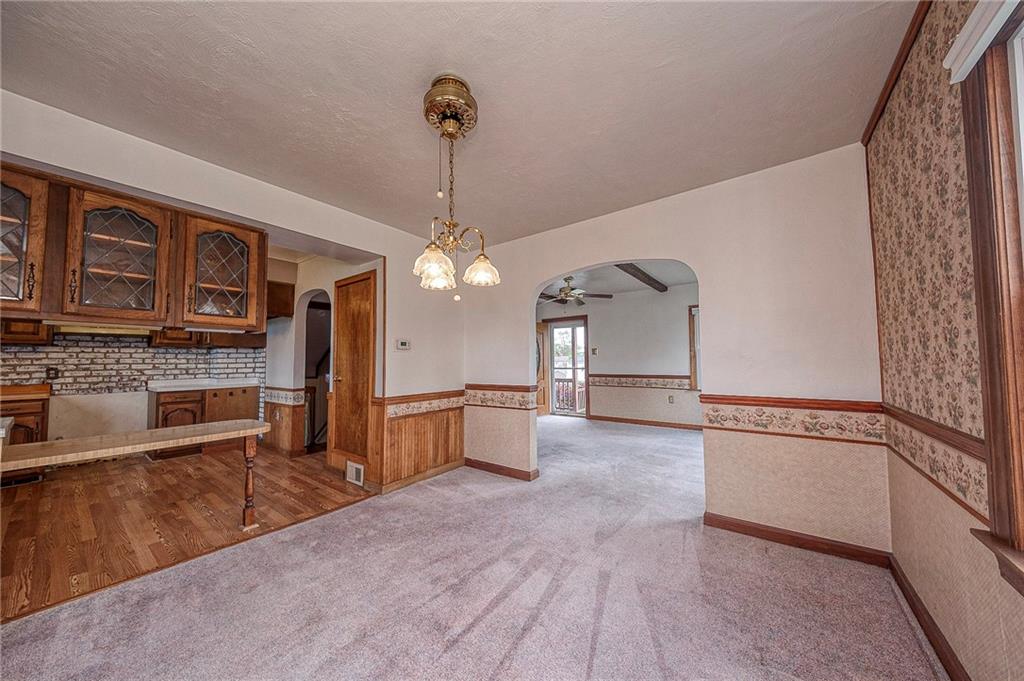 2112 Clayton Road Beaver Falls, PA 15010 - Photo 5 of 28
