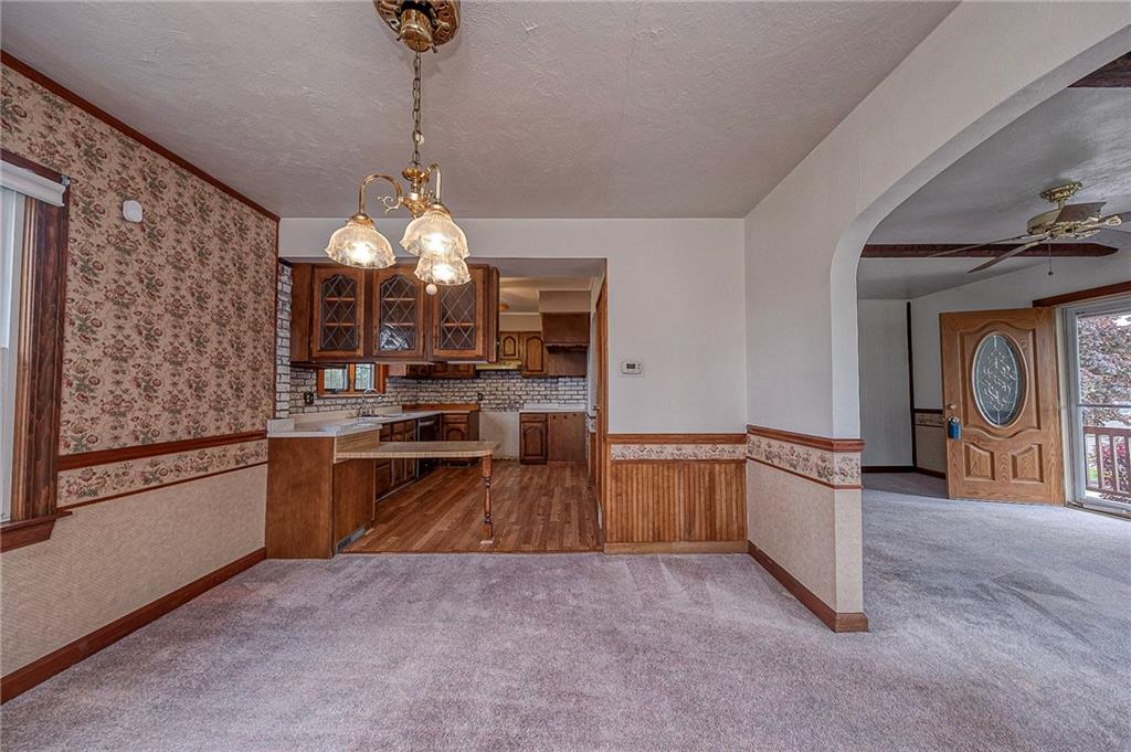 2112 Clayton Road Beaver Falls, PA 15010 - Photo 7 of 28