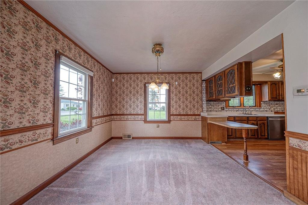 2112 Clayton Road Beaver Falls, PA 15010 - Photo 8 of 28