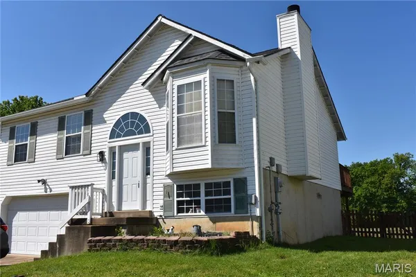 $249,900 | 2476 Waterfront Drive, Imperial, MO 63052