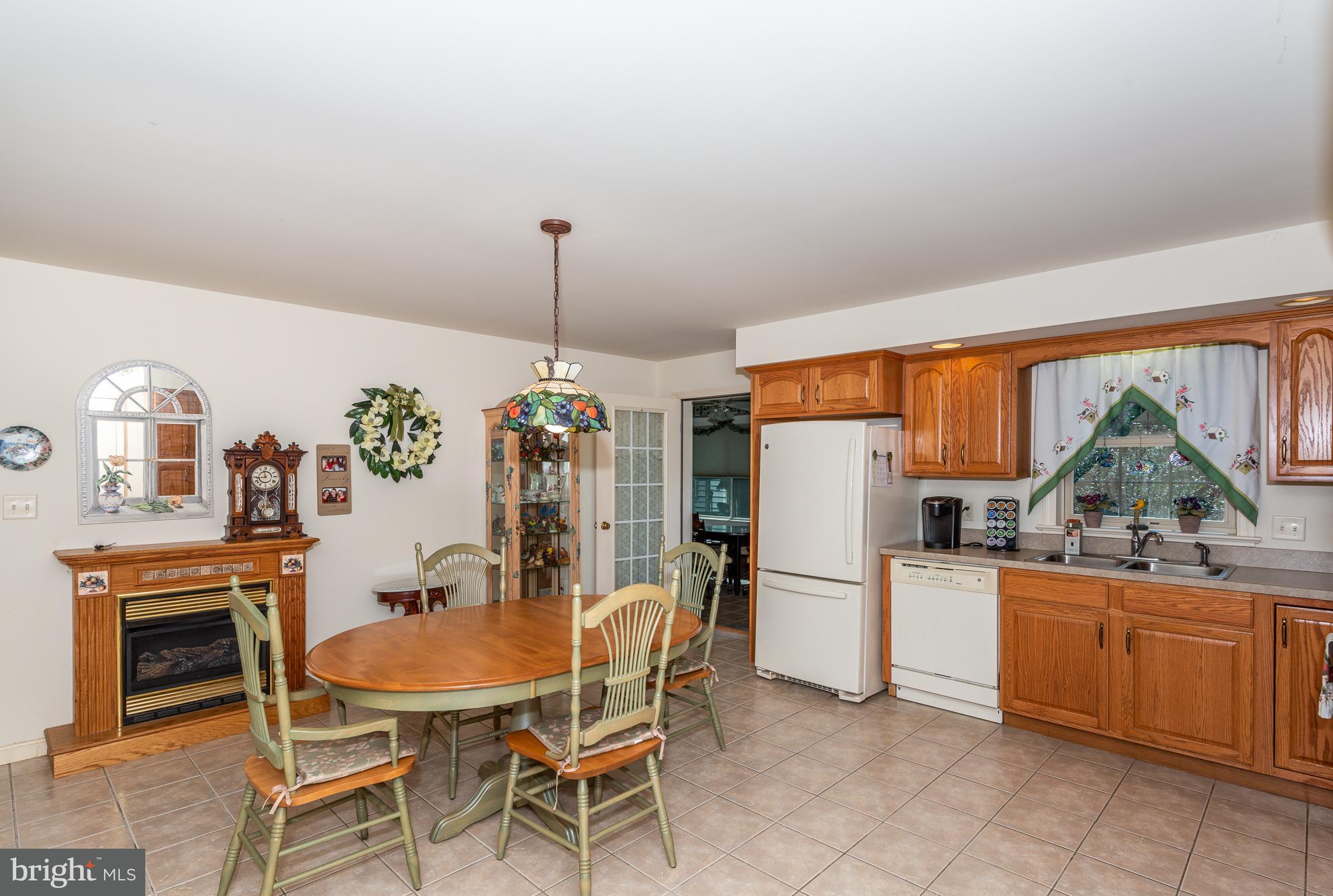 3114 Turnpike Road Elizabethtown, PA 17022 - Photo 7 of 24 Gallery Image 7