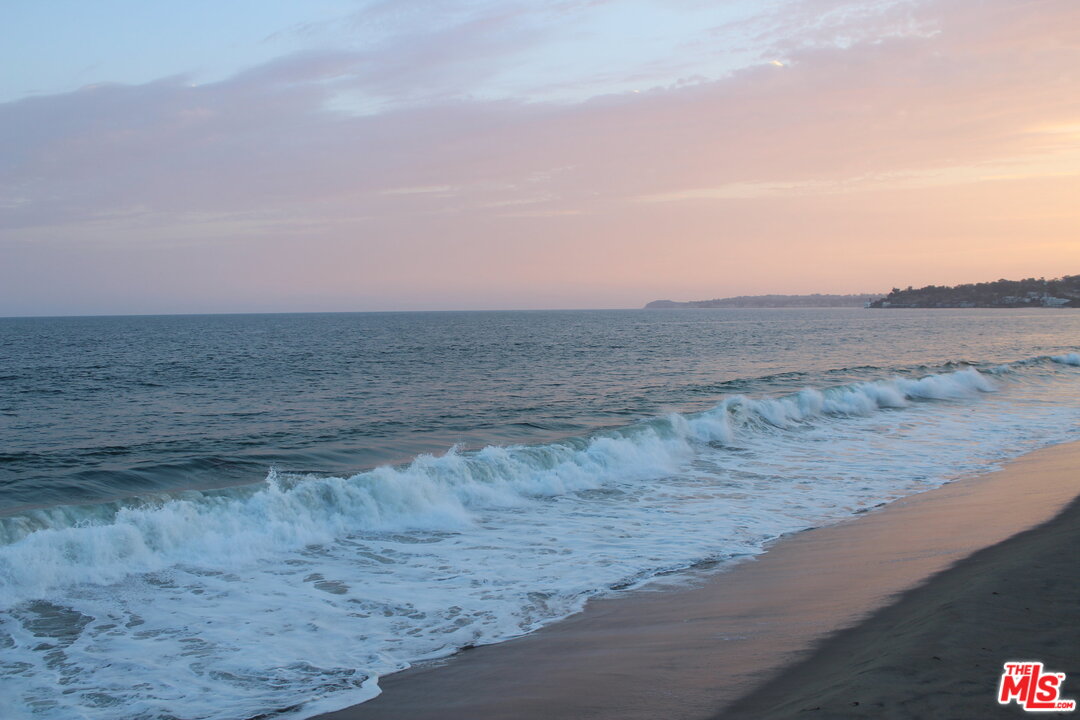 25342 Malibu Road Malibu, CA 90265 - Photo 5 of 5 a view of beach and ocean
