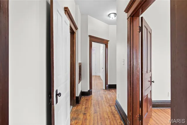 $319,900 | 2856 Wyoming Street, St. Louis, MO 63118