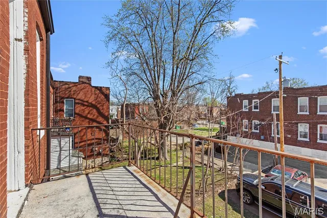 $319,900 | 2856 Wyoming Street, St. Louis, MO 63118