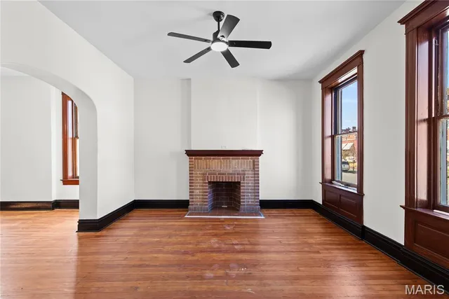 $319,900 | 2856 Wyoming Street, St. Louis, MO 63118