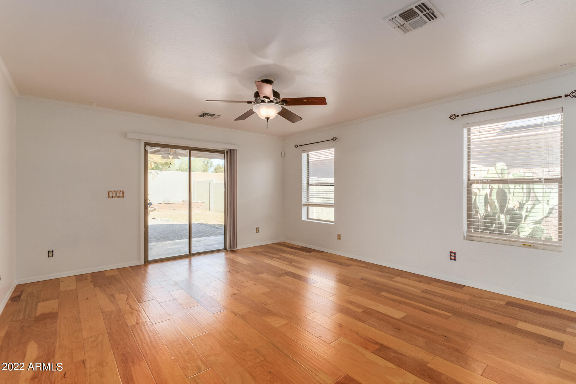 23740 West Grove Street Buckeye, AZ 85326 - Photo 9 of 23 06-Grove