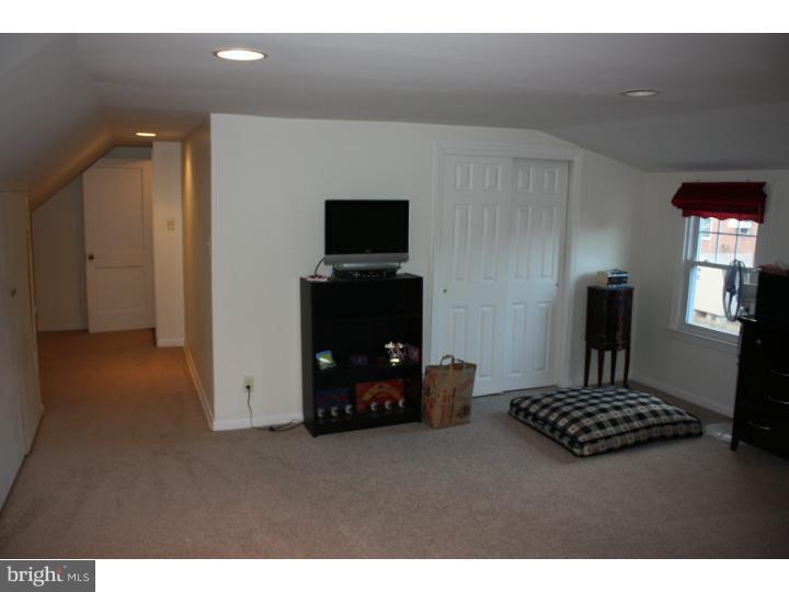 417 Garland Road, Unit NORTHW Wilmington, DE 19803 - Photo 8 of 12 Gallery Image 8