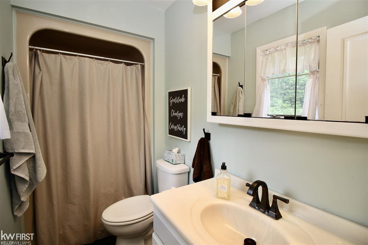 5412 Hollenbeck Road Columbiaville, MI 48421 - Photo 25 of 36 Gallery Image 25