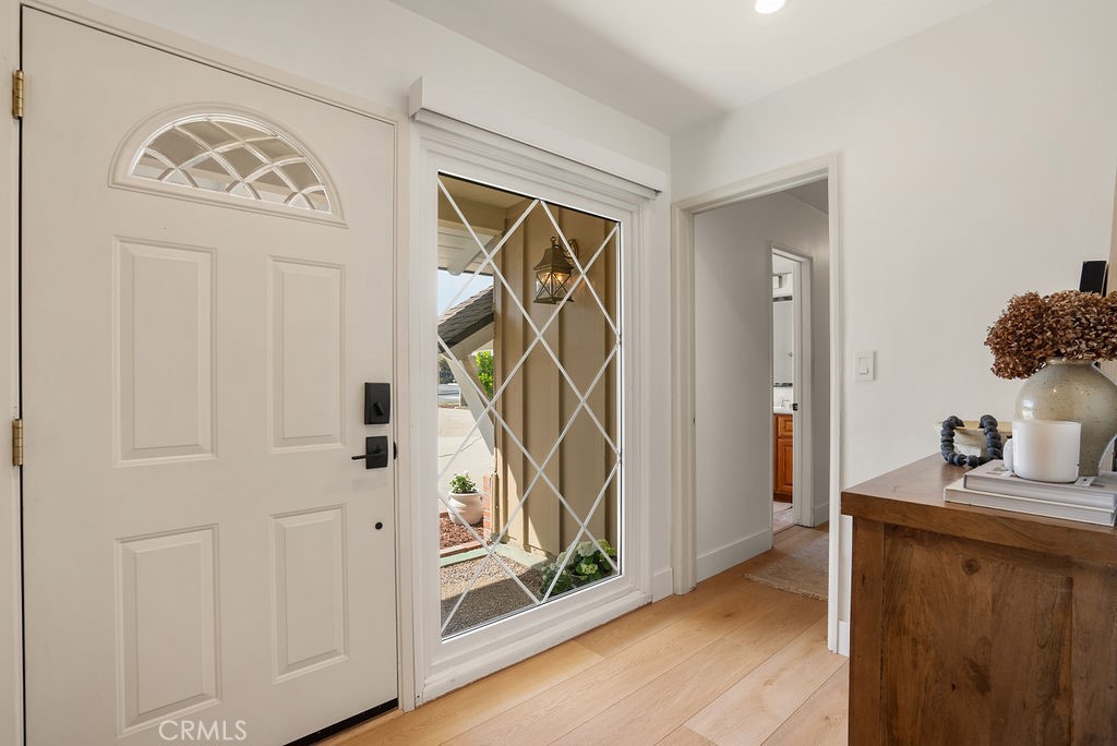 14012 Lambeth Way Tustin, CA 92780 - Photo 3 of 36