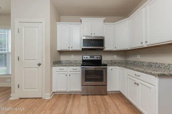$429,900 | 528 Park Meadows Drive, Newport, NC 28570