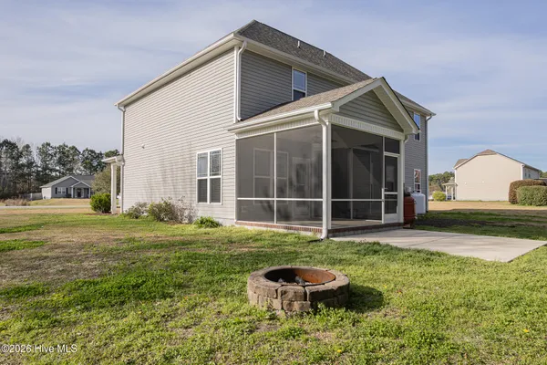 $429,900 | 528 Park Meadows Drive, Newport, NC 28570