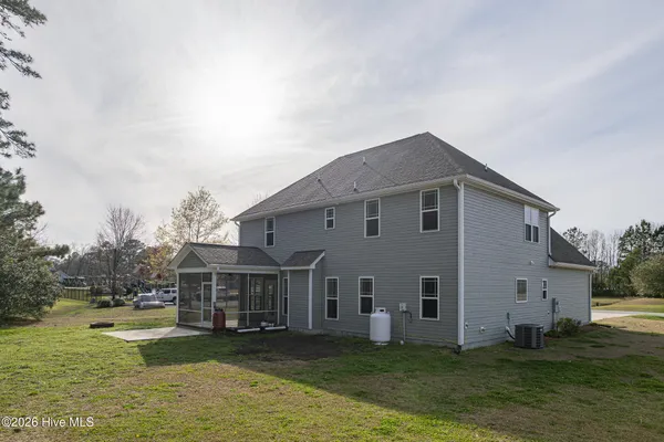 $429,900 | 528 Park Meadows Drive, Newport, NC 28570