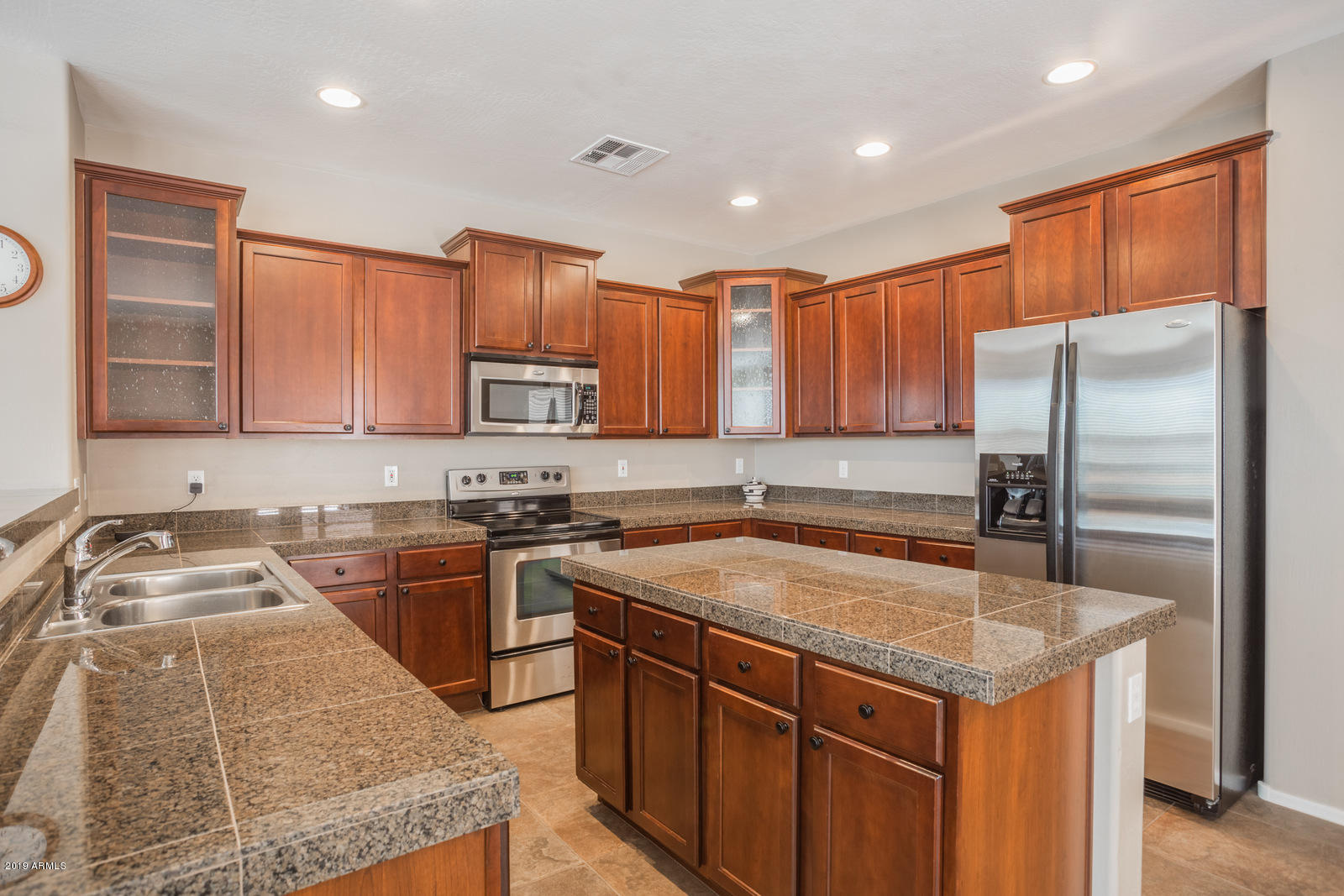 3101 South Joshua Tree Lane Gilbert, AZ 85295 - Photo 20 of 88 kitchen 2