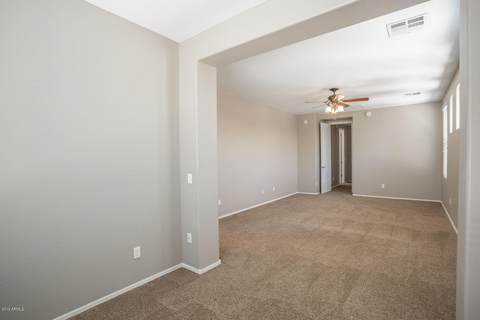 3101 South Joshua Tree Lane Gilbert, AZ 85295 - Photo 61 of 88 a view of an empty room