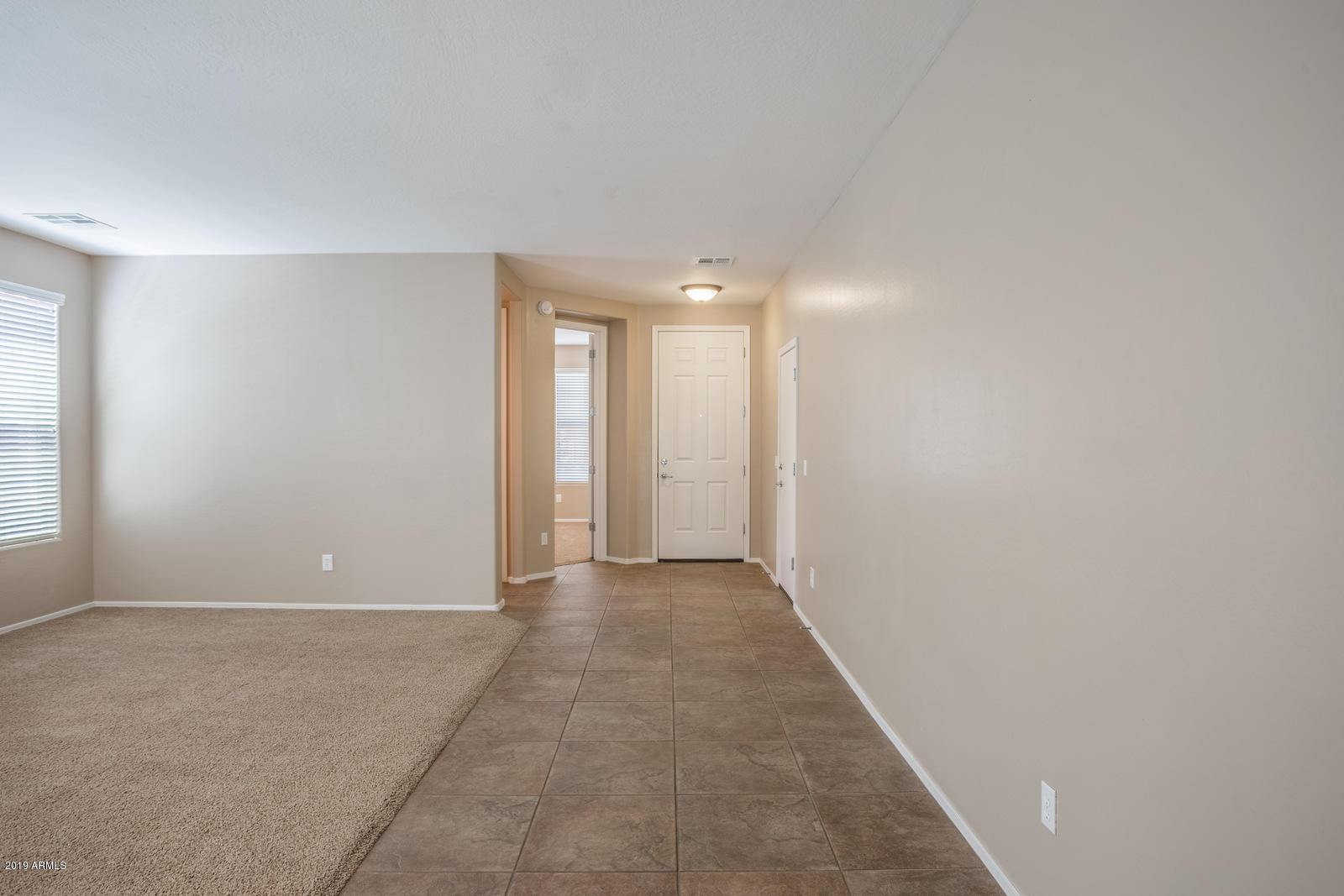 3101 South Joshua Tree Lane Gilbert, AZ 85295 - Photo 8 of 88 entry hall 2