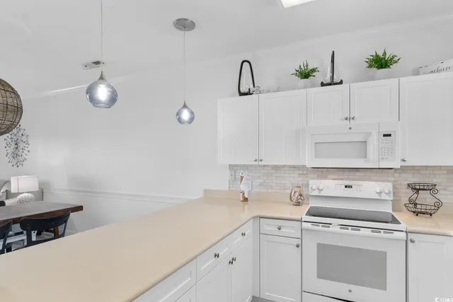 $249,900 | 4691 Wild Iris Drive, Unit 203, Myrtle Beach, SC 29577
