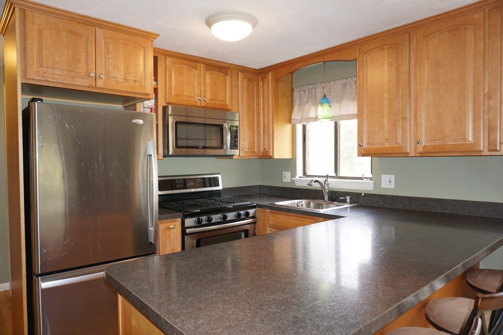 49 Lupine Road, Unit 12 Andover, MA 01810 - Photo 5 of 17 Gallery Image 5