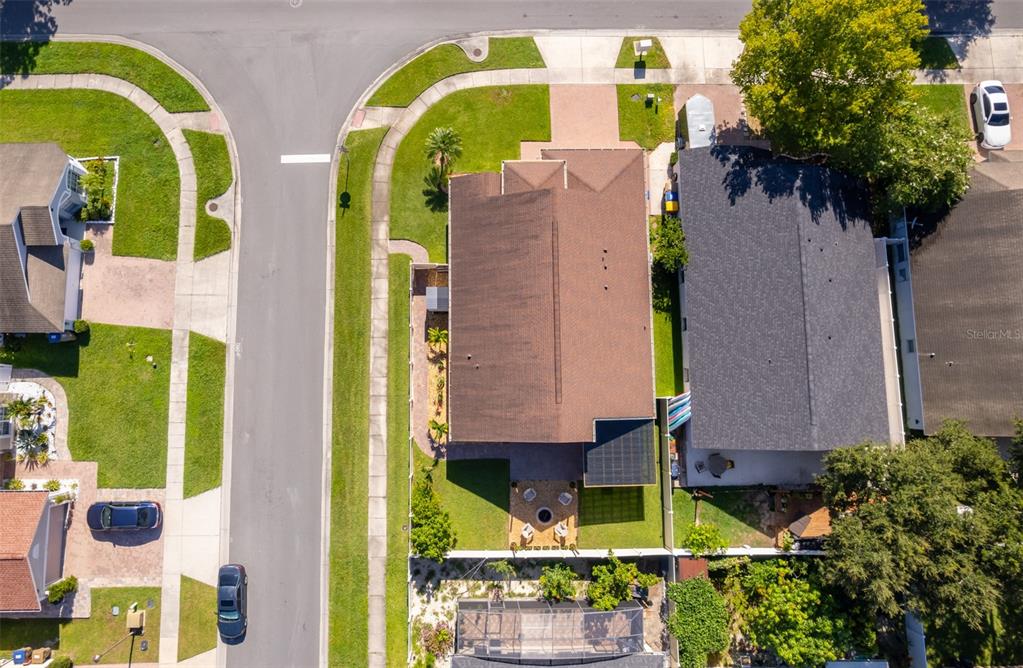 3040 Rob Way Kissimmee, FL 34743 - Photo 6 of 32