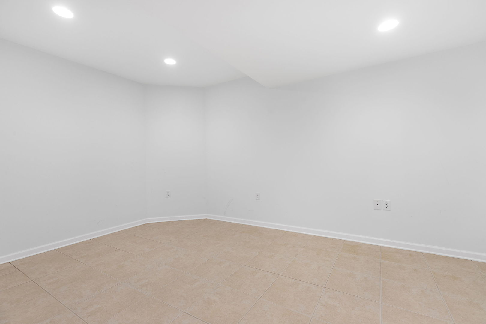 7N001 Ridge Line Road St. Charles, IL 60175 - Photo 23 of 28