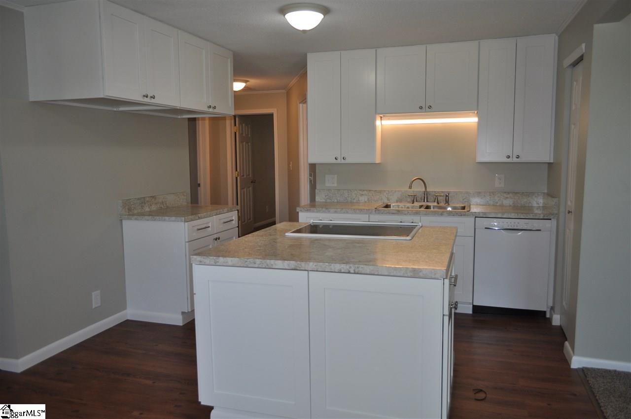 125 State Line Road Gaffney, SC 29341 - Photo 4 of 19
