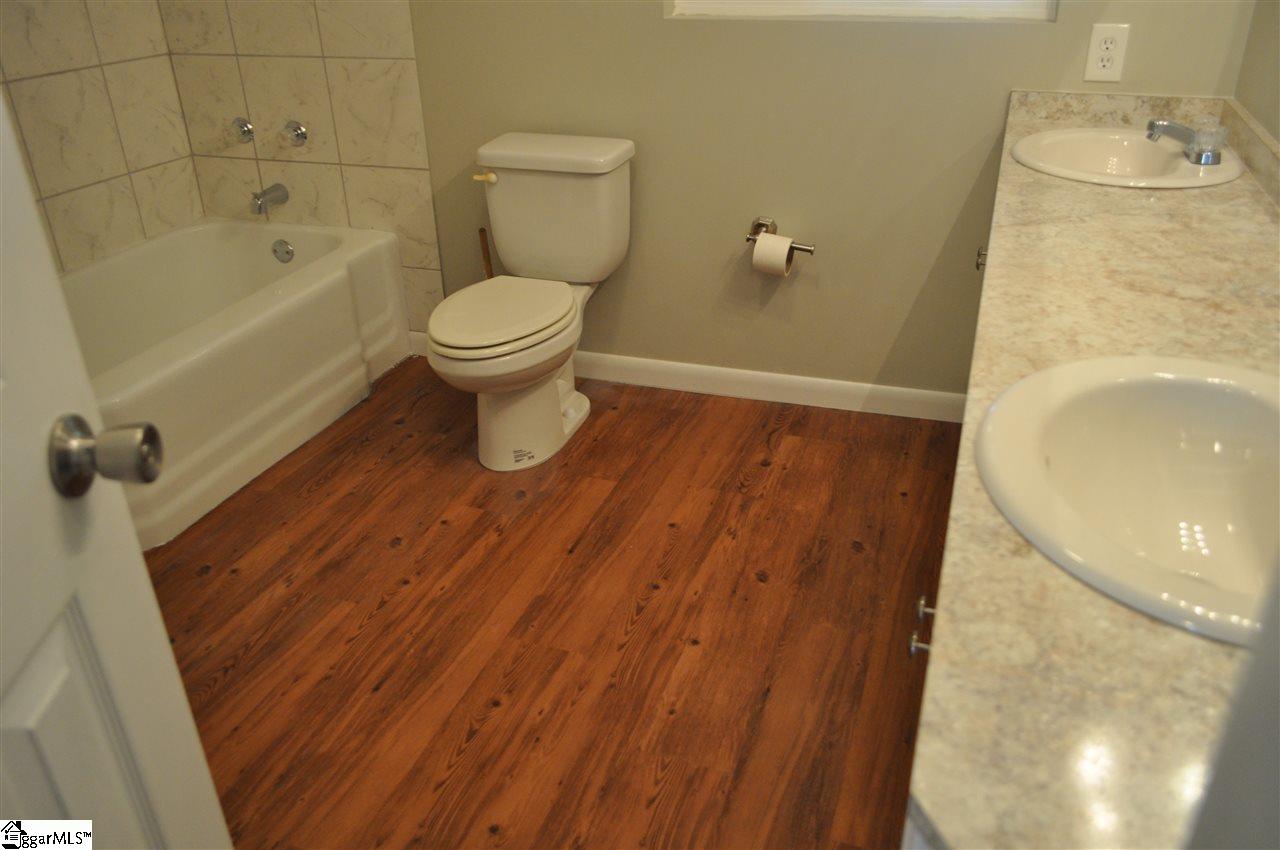 125 State Line Road Gaffney, SC 29341 - Photo 7 of 19