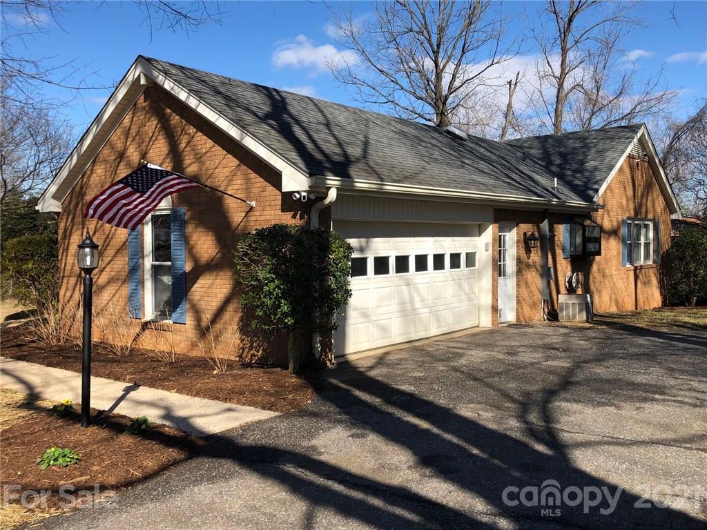 743 Springdale Road Statesville, NC 28677 - Photo 35 of 44 Gallery Image 35