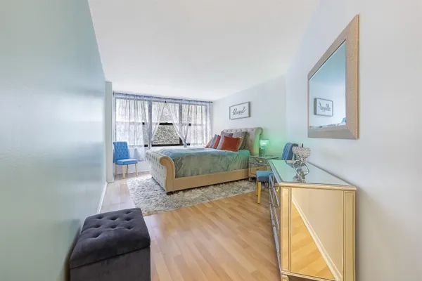 $299,000 | 7004 Boulevard East, Unit 4A, Guttenberg, NJ 07093