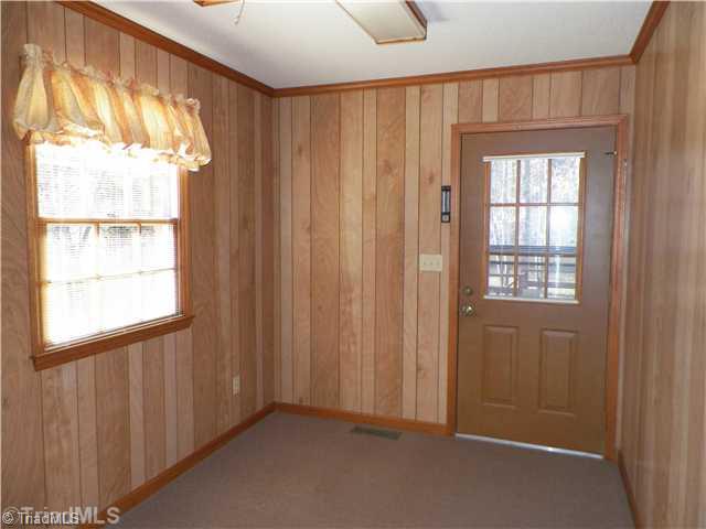 595 Ridgeway Lane Lexington, NC 27295 - Photo 9 of 16 Studio/Study/Office.
