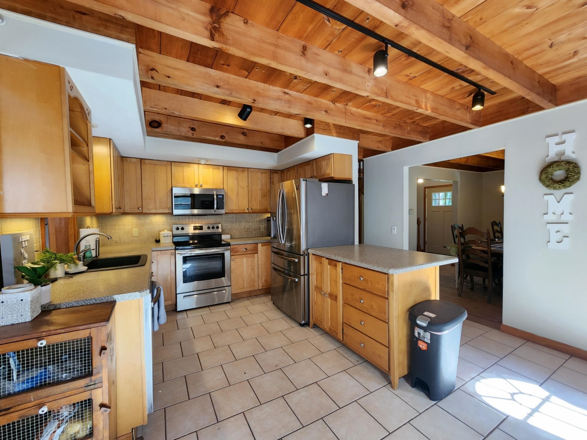 236 Garland Road Barnstead, NH 03218 - Photo 4 of 25