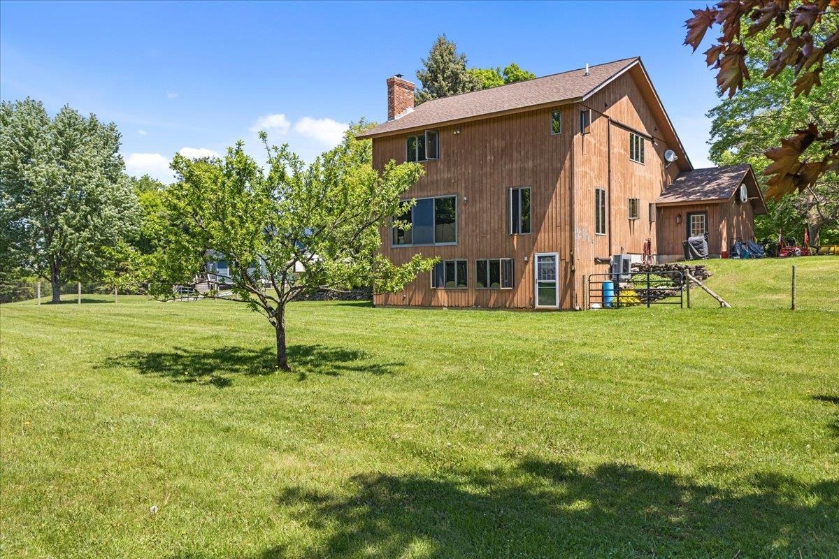 2206 Highgate Road Swanton, VT 05478 - Photo 44 of 50