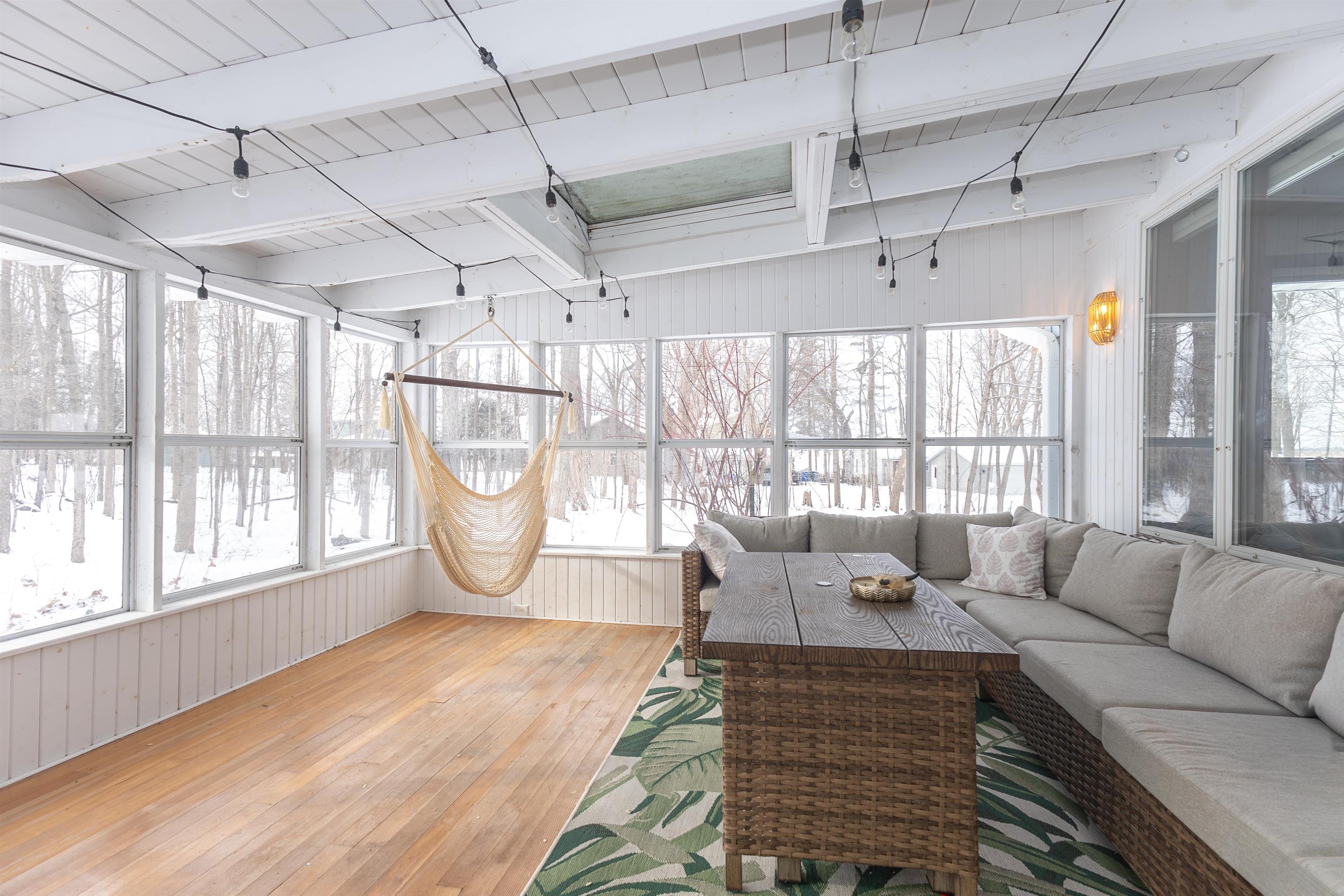 7186 Clarks Point Road Winneconne, WI 54986 - Photo 14 of 44