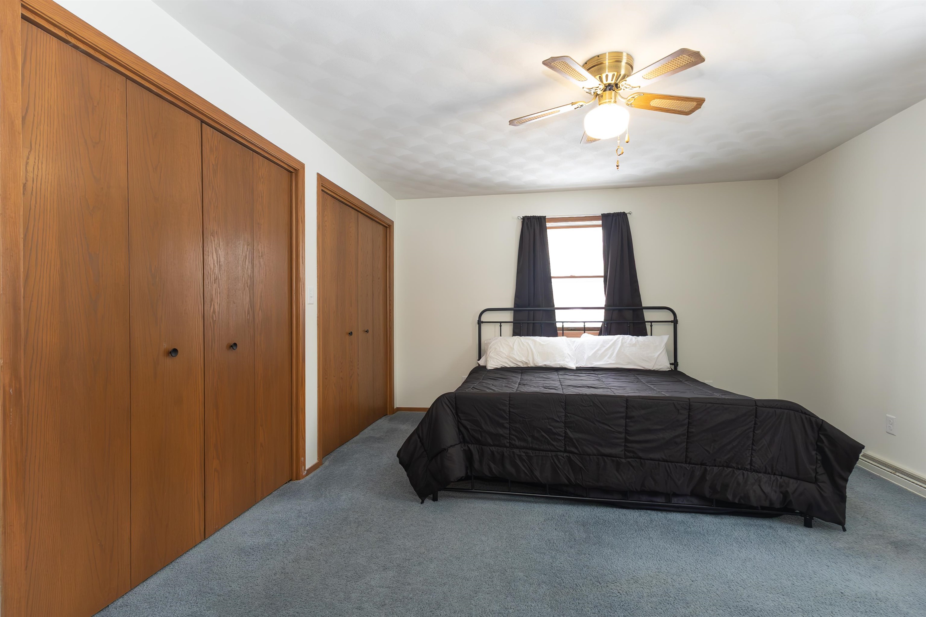 7186 Clarks Point Road Winneconne, WI 54986 - Photo 16 of 44