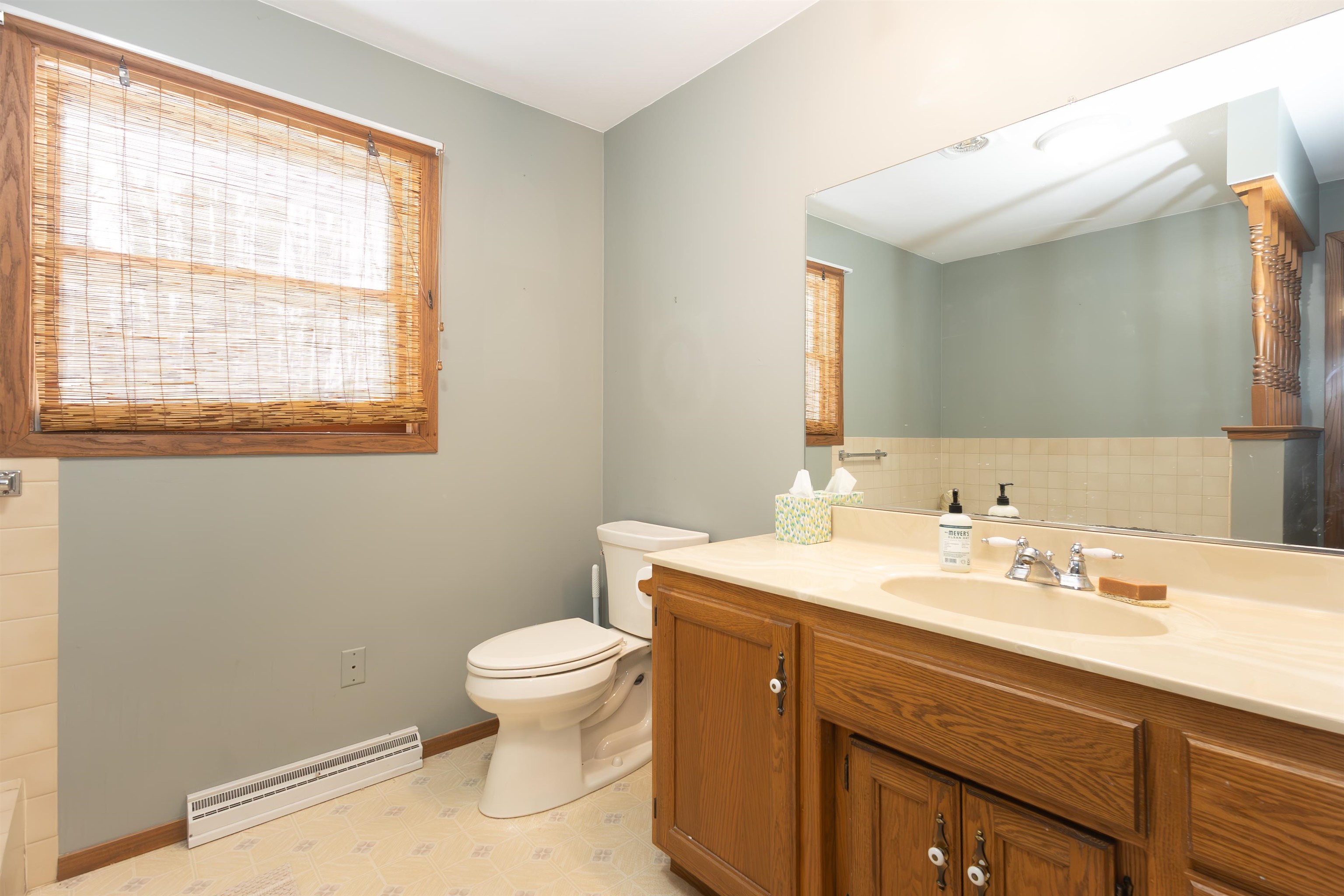 7186 Clarks Point Road Winneconne, WI 54986 - Photo 18 of 44