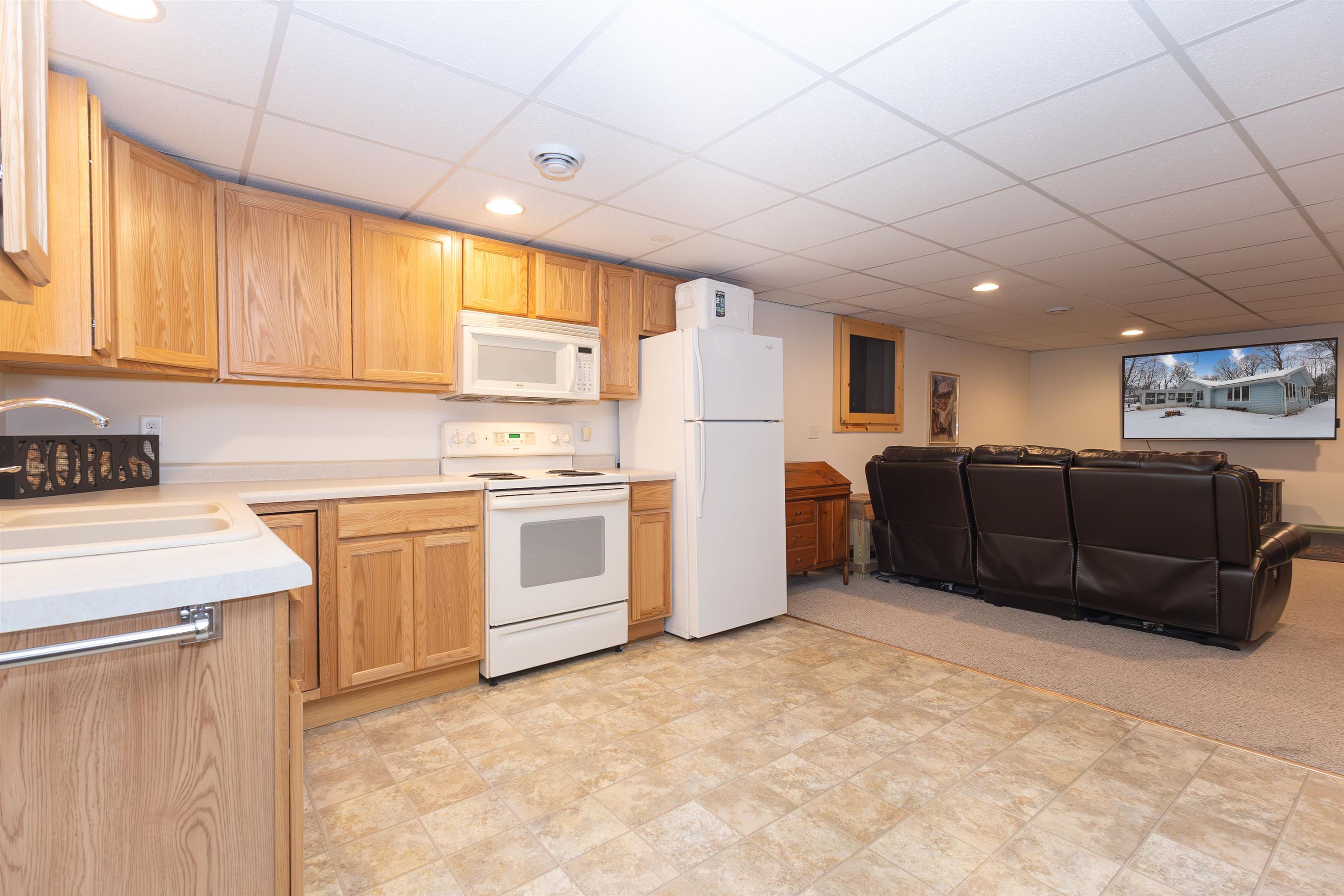 7186 Clarks Point Road Winneconne, WI 54986 - Photo 29 of 44